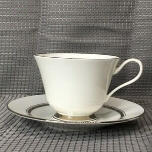 Set of 2 Vintage Oxford China Lexington Pattern Teacup and Saucer Sets (A)
